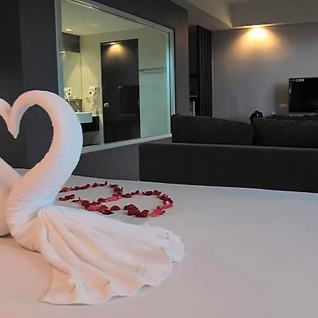 Place Serviced Hotel Pattaya