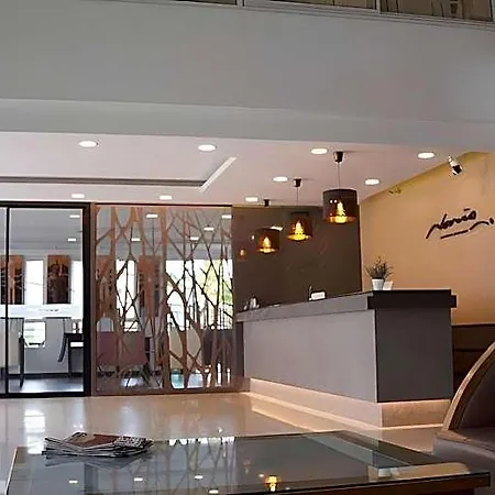นริส อาร์ท โฮเทล โรงแรม