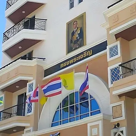 นริส อาร์ท โฮเทล Pattaya