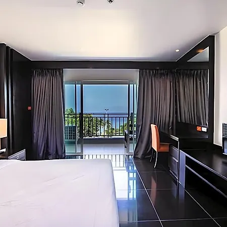 โรงแรม โฮเท็ล ซีเล็คชั่น พัทยา Pattaya