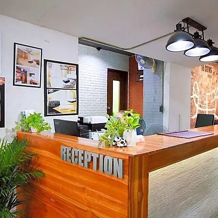 โรงแรม 18 Coins Budget Pattaya
