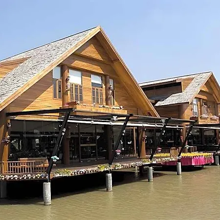 โรงแรม Flipper House - Sha Extra Pattaya