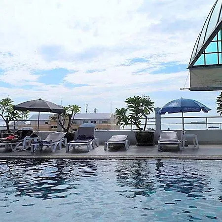 โรงแรม Flipper House - Sha Extra 3*