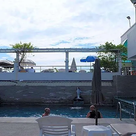 โรงแรม Flipper House - Sha Extra