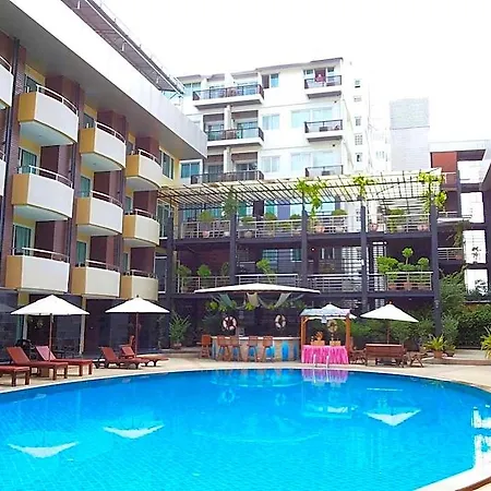 บารอน บีช 4*