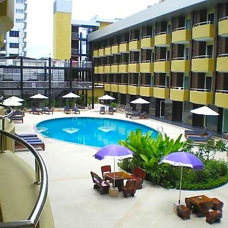 บารอน บีช Pattaya