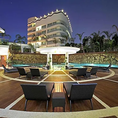 Hotel Centara Nova
