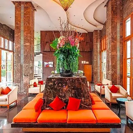 Hotel Centara Nova Pattaya