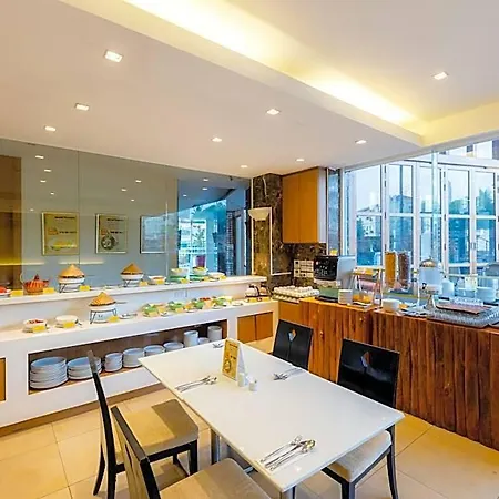 Centara Nova 4* Pattaya