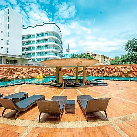Centara Nova Hotel 4*