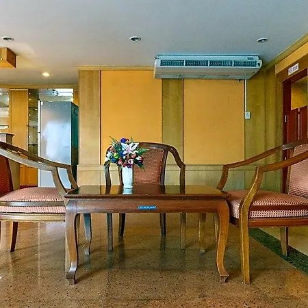 Eastiny Bella Vista Hotel Pattaya