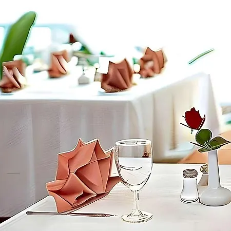 Eastiny Bella Vista Hotel 2*