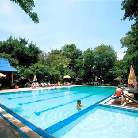 Garden Hotel