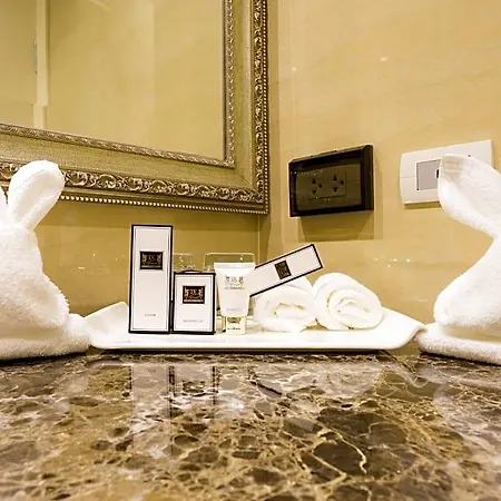 Hotel Lk President