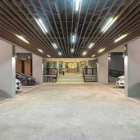 Hotel Ploen Place