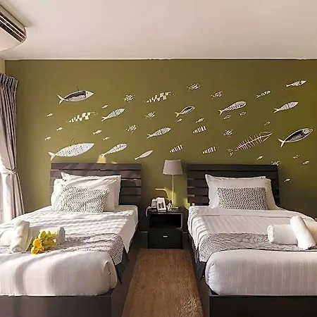 Ploen Place Hotel 3*