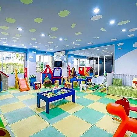 J Inspired โรงแรม Pattaya