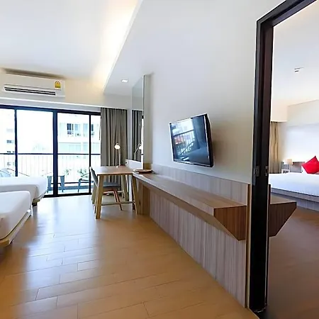 โรงแรม J Inspired 4*