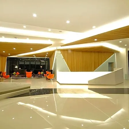โรงแรม J Inspired