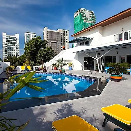 Sharrow Bay Pattaya