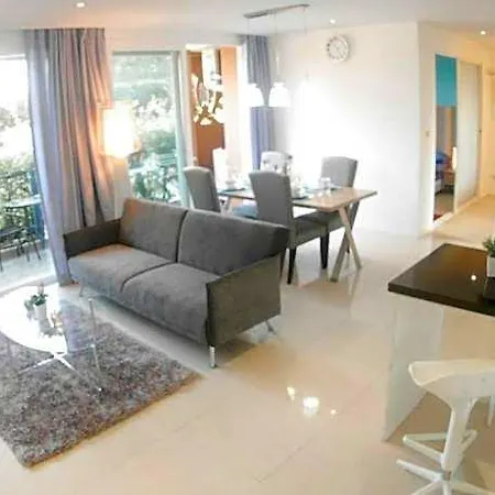 Hotel Atlantis & Water Park By The Sea 2*