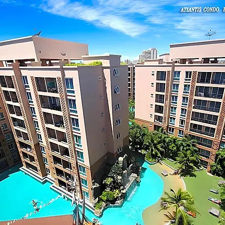 Atlantis & Water Park By The Sea 2* Pattaya