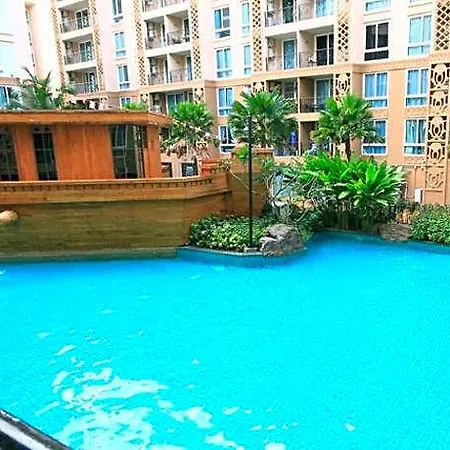 อพาร์ทเม้น Atlantis & Water Park By The Sea *