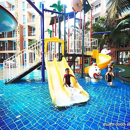 Atlantis & Water Park By The Sea 2*