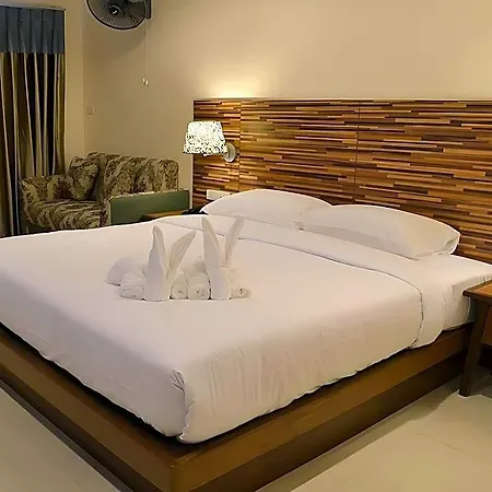 Hotel D Xpress 3*