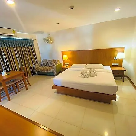 D Xpress Hotel Pattaya