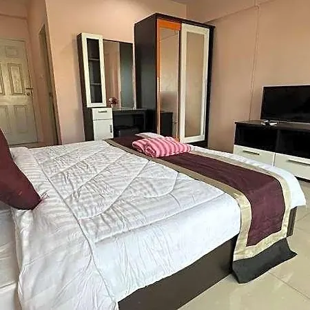 Oyo 75414 Kjs Hotel Pattaya
