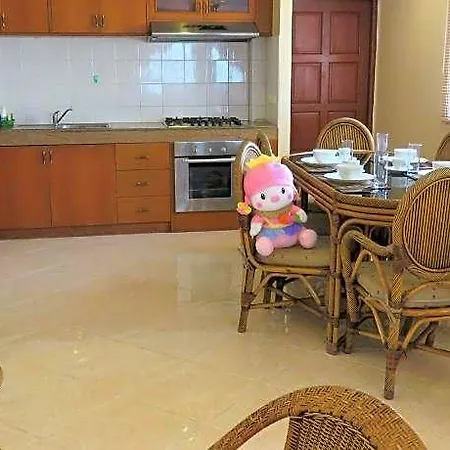 Butterfly Garden Boutique Residences Apts And Villas, A Lifestyle Destination Ex Lg 1-3 Bedroom Units , Full Kitchen, 2 Full Bathrooms, Rain Shower, Bath, Free Bbq, Free Fast Fiber Optic Wifi, Staff 24-7 อพาร์ตโฮเทล