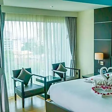 Unique Regency โรงแรม Pattaya