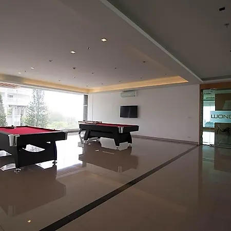 Apartment Wongamat Tower 1 Bedroom Pattaya