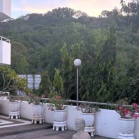 The Monaco 2* Pattaya
