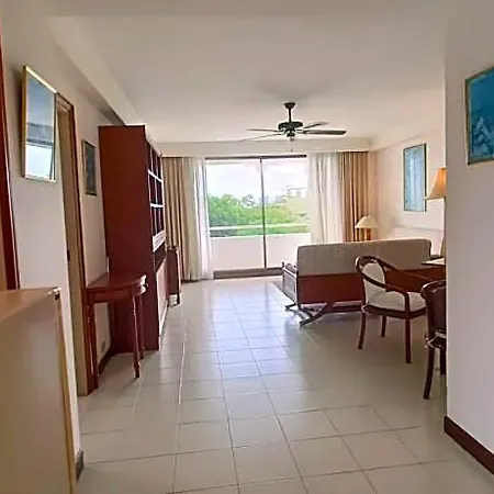 The Monaco 2* Pattaya
