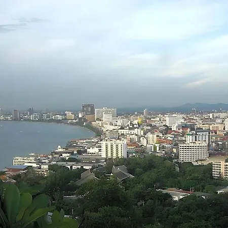 The Monaco 2* Pattaya