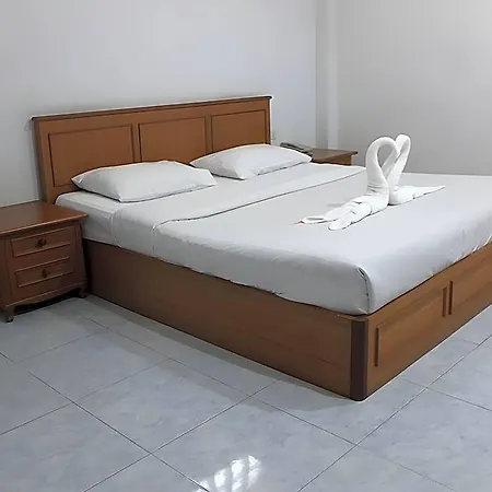 Hotel Charlie Place