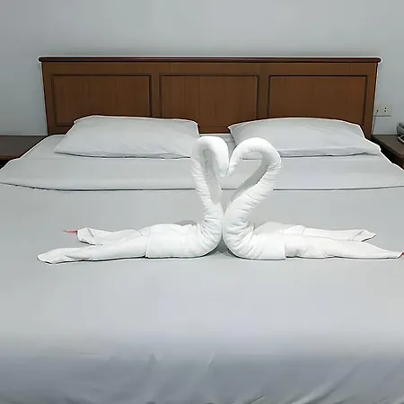 Hotel Charlie Place