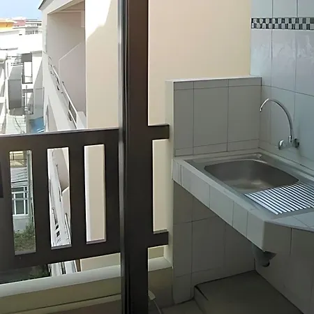 New Nikom Court Apartment