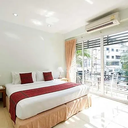Admire House Guest house *