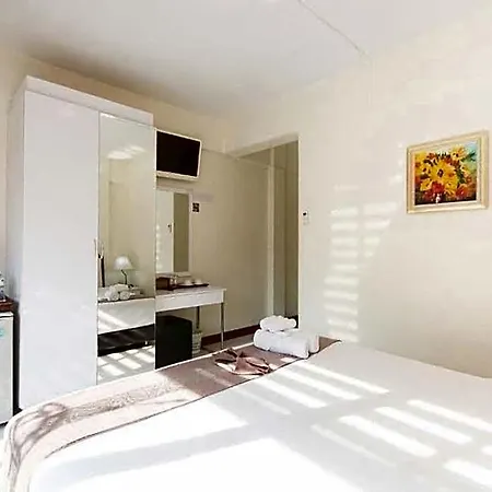 Admire House Pattaya