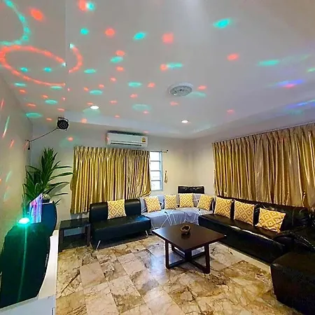Arm Casa Pool