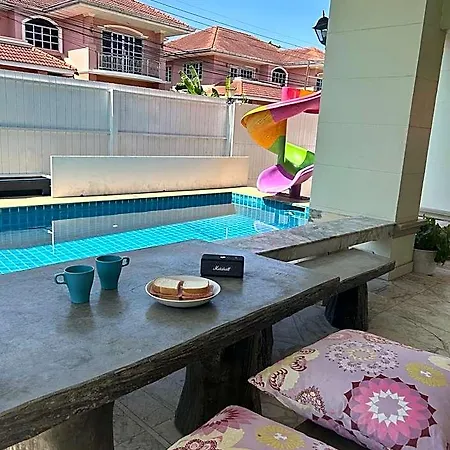 Hotel Arm Casa Pool 4*