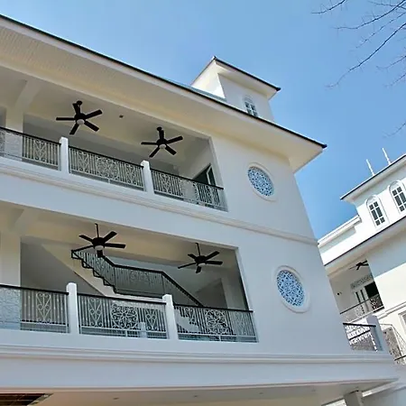 โรงแรม Noursabah 3*