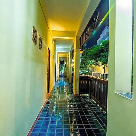 สุทัศน์คอร์ท 2 โรงแรม
