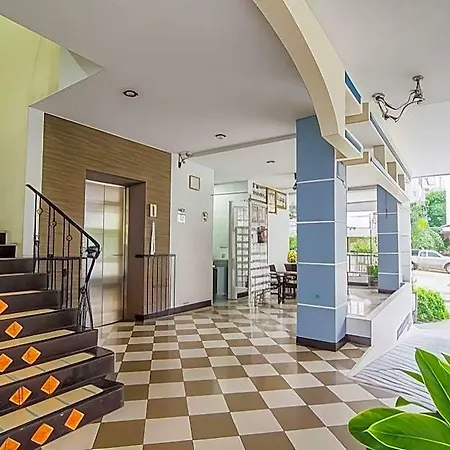 Hotel Sutus Court 4 Pattaya