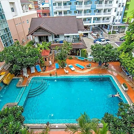 Sutus Court 4 Hotel Pattaya