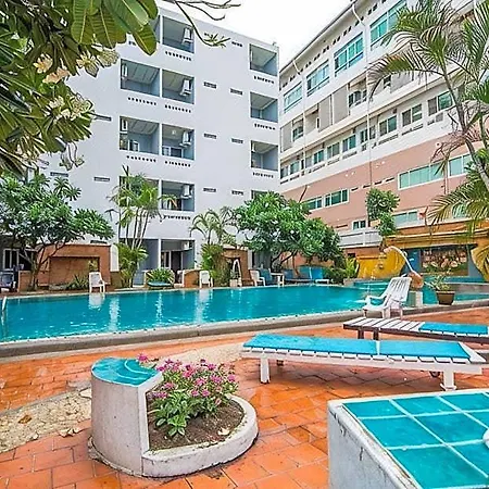 Hotel Sutus Court 4
