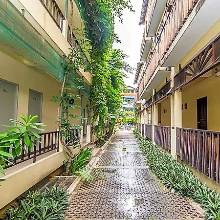 Sutus Court 5 3* Pattaya